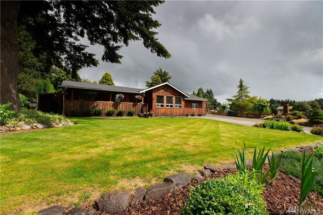 Property Photo:  102  Capella Place  WA 98532 