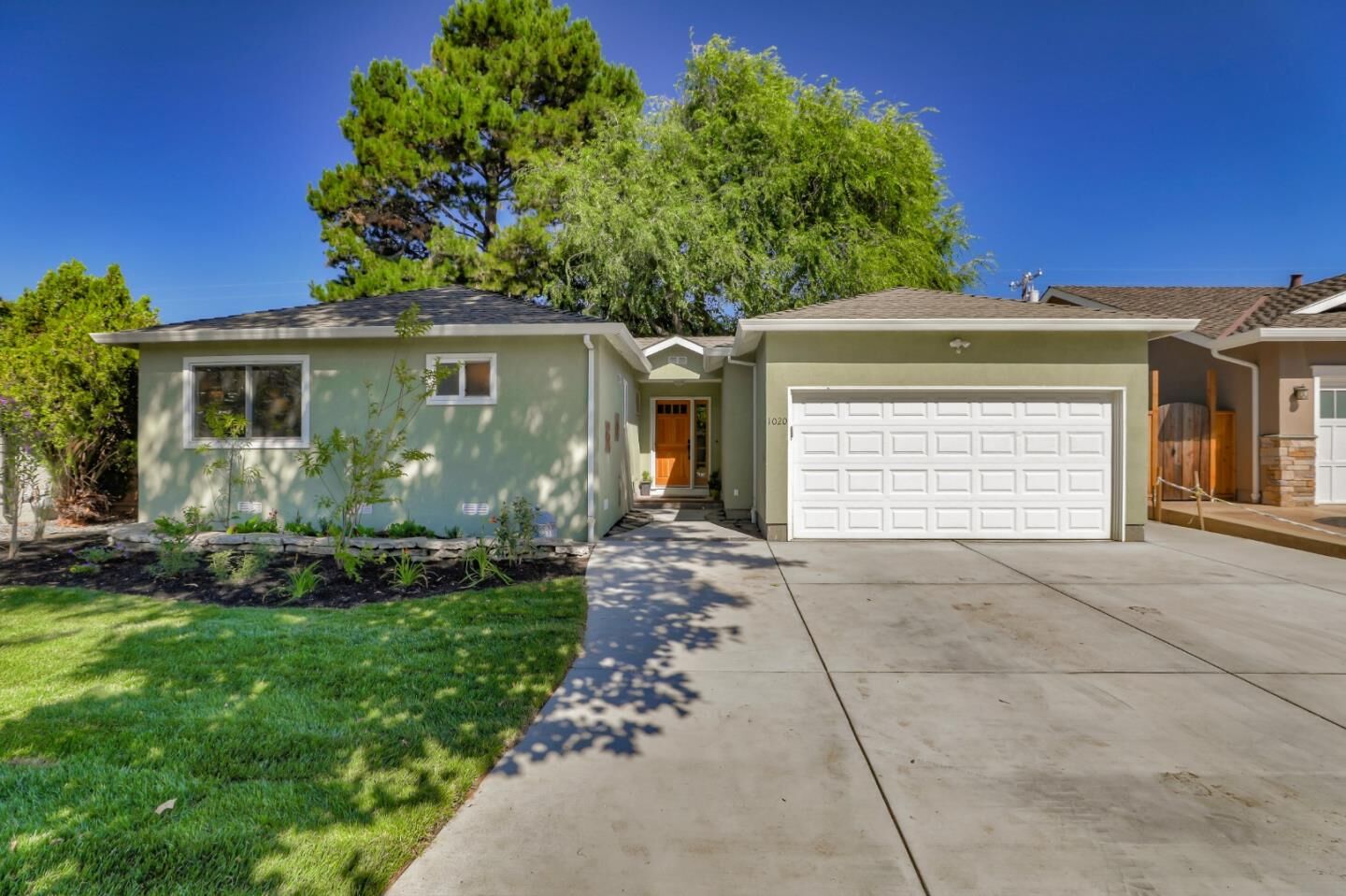 Property Photo:  1020 Fig Avenue  CA 94087 