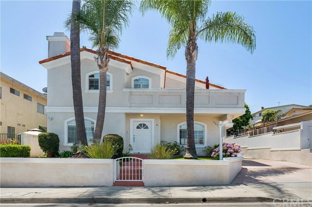 Property Photo:  2620 Voorhees Avenue A  CA 90278 