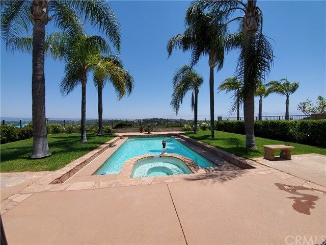 Property Photo: 30576 Mirandela Lane CA 92677