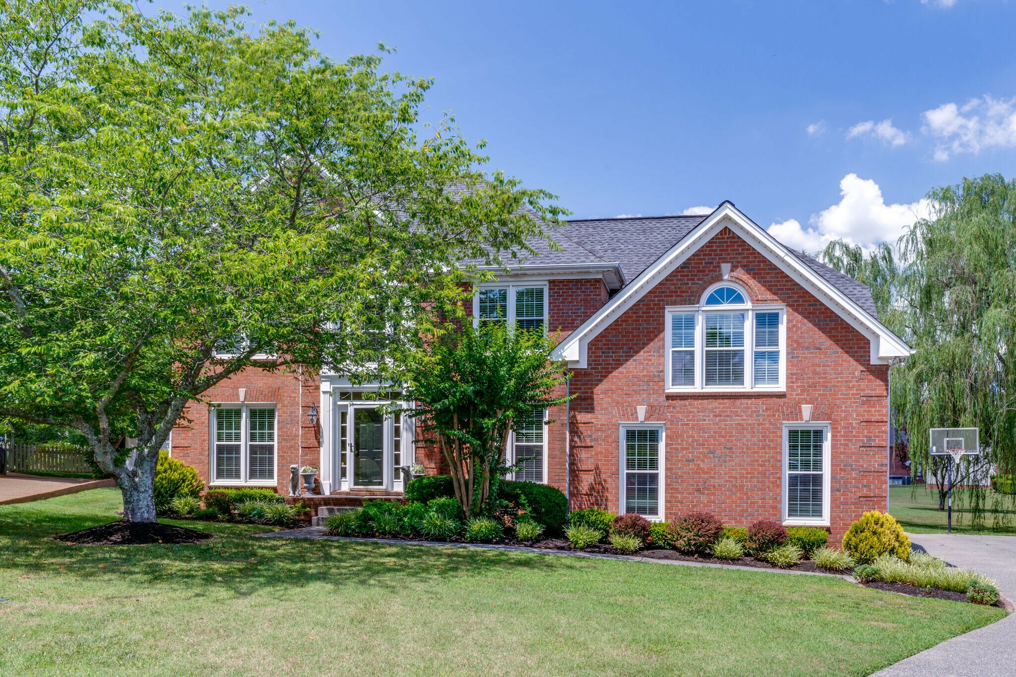 Property Photo: 104 Vollan Ct TN 37075