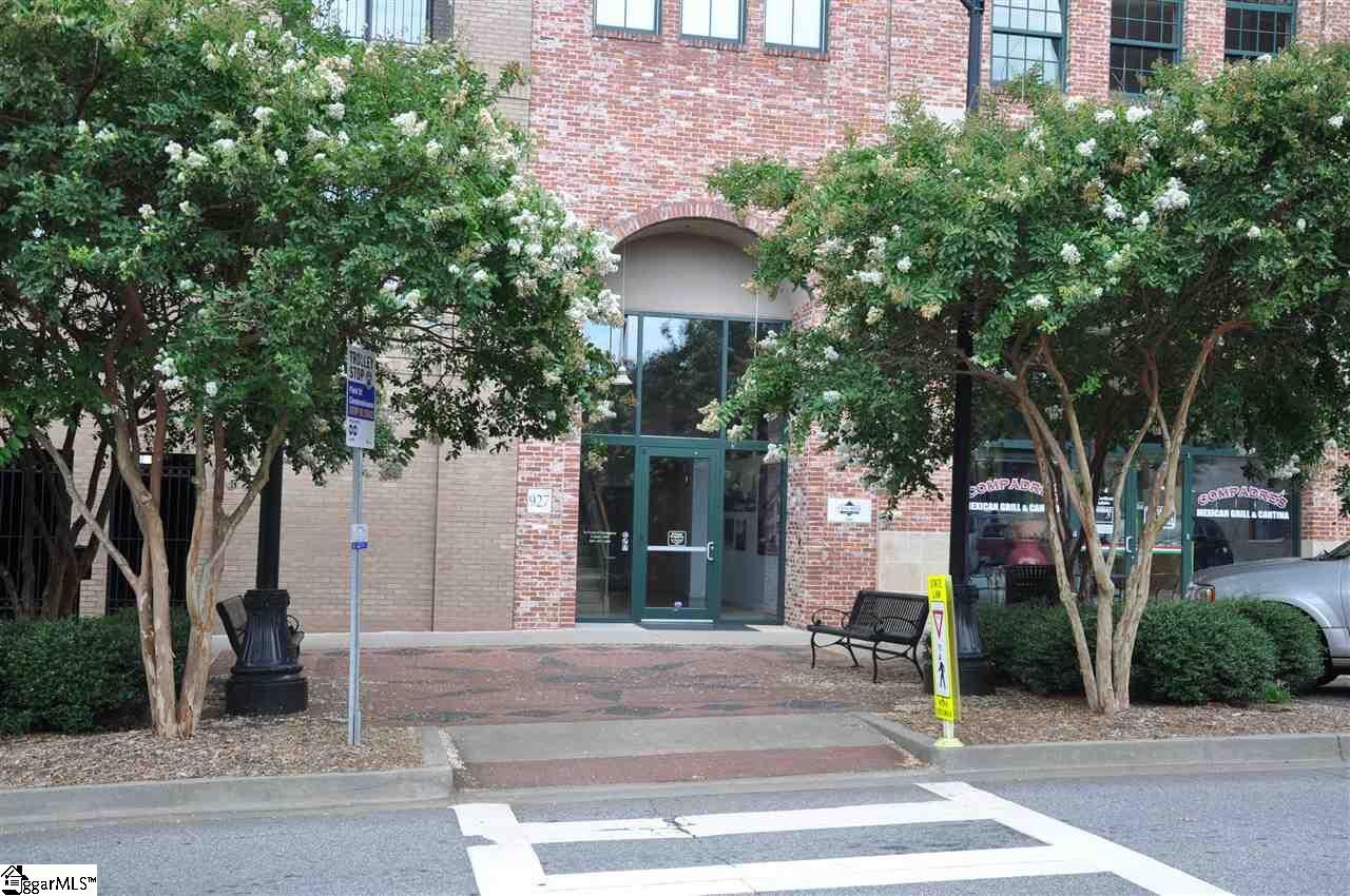 Property Photo:  927 S Main Street Unit 208  SC 29601 