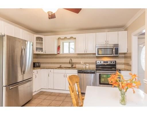 Property Photo:  15 Norwood Avenue  MA 01453 