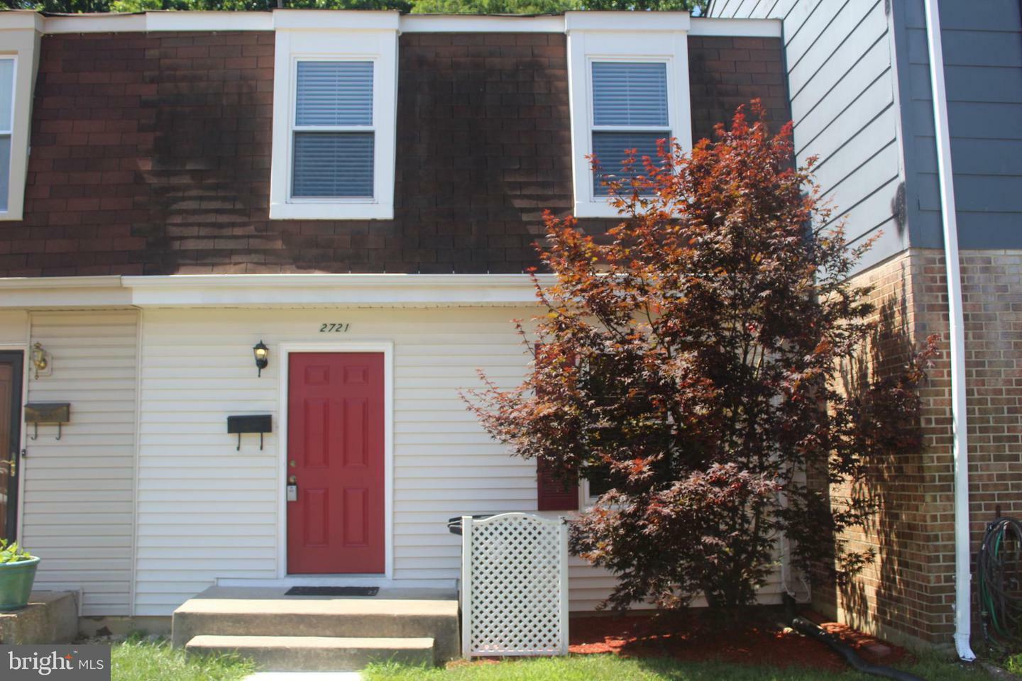 Property Photo:  2721 Wood Hollow Place  MD 20744 