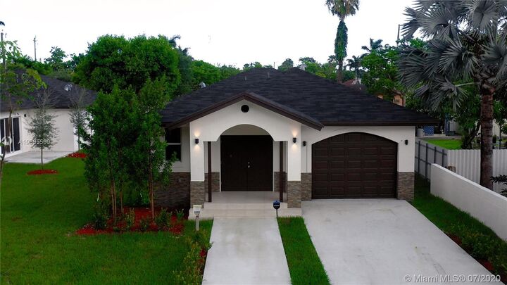 313 NW 3 Ave  Homestead FL 33030 photo