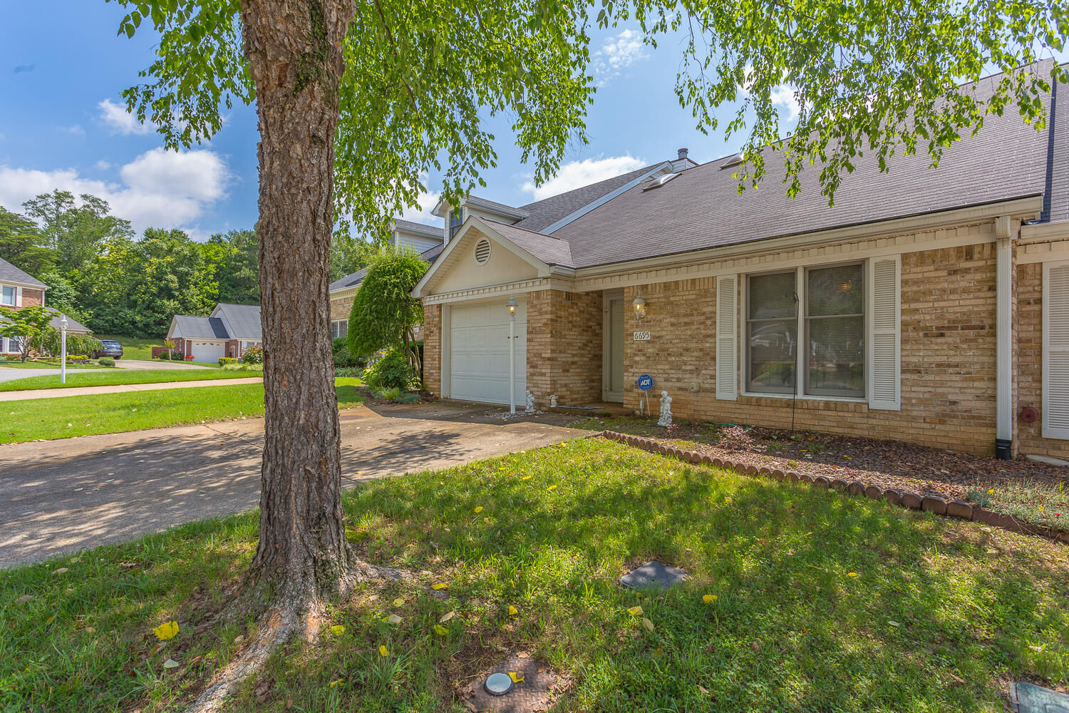Property Photo:  6695 Hickory Manor Circle  TN 37421 
