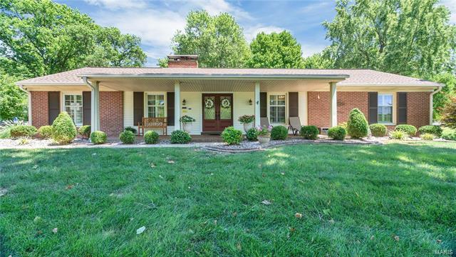 Property Photo: 14 Prairie Haute Drive 63301