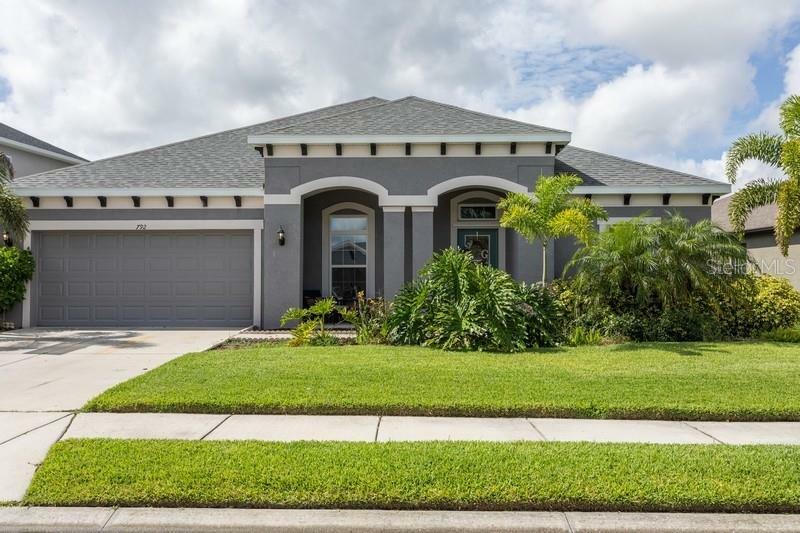 Property Photo:  792 Rosemary Circle  FL 34212 