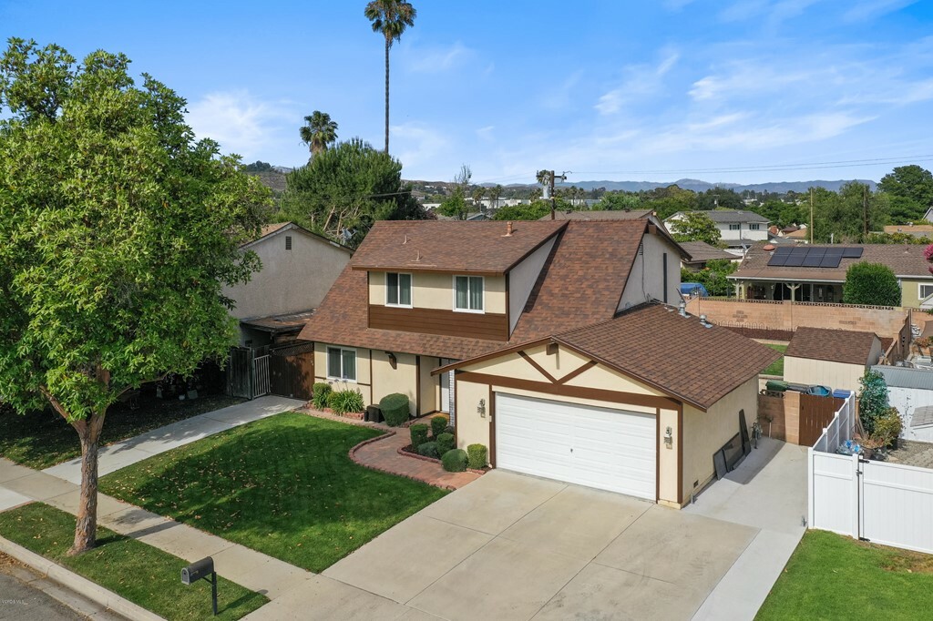 Property Photo:  2216 Electra Avenue  CA 93065 