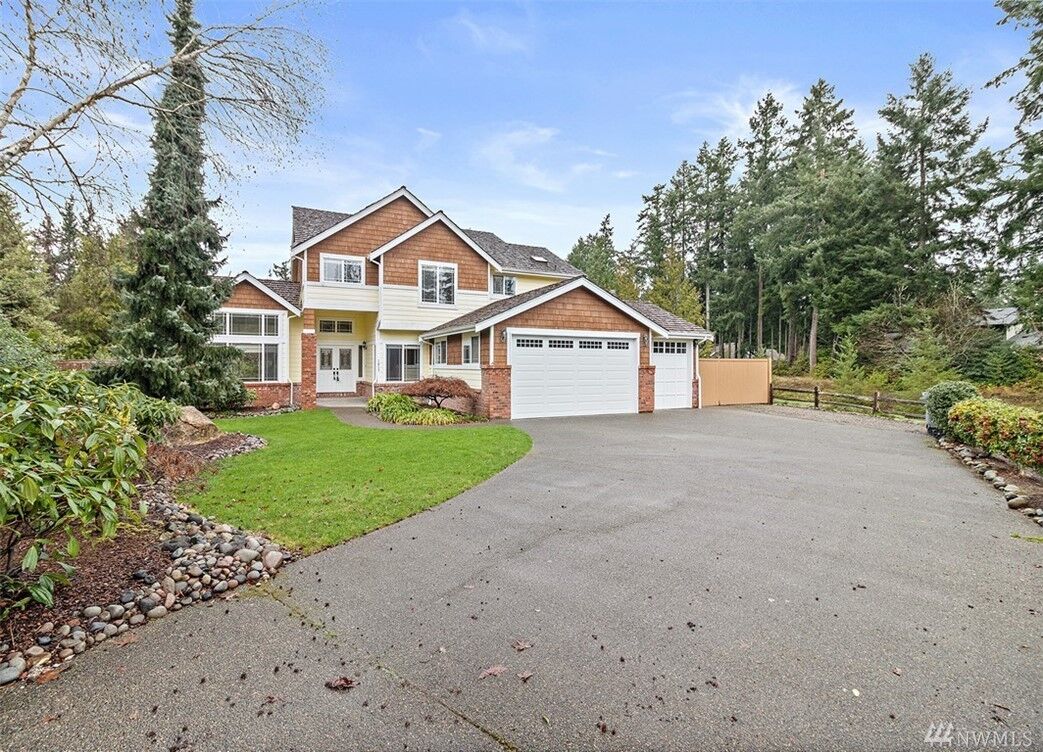 Property Photo: 1817 42nd Street Ct NW WA 98335