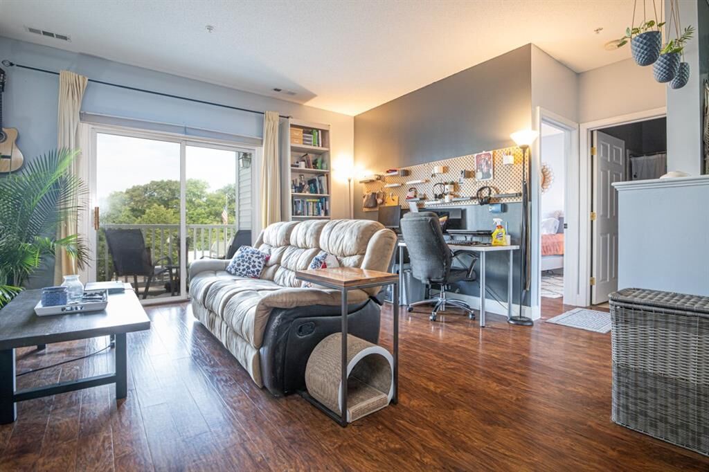 Property Photo: 94 Mill St, Unit#101 RI 02895