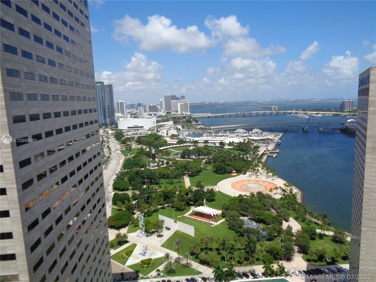 Property Photo:  325 S Biscayne Blvd 3618  FL 33131 