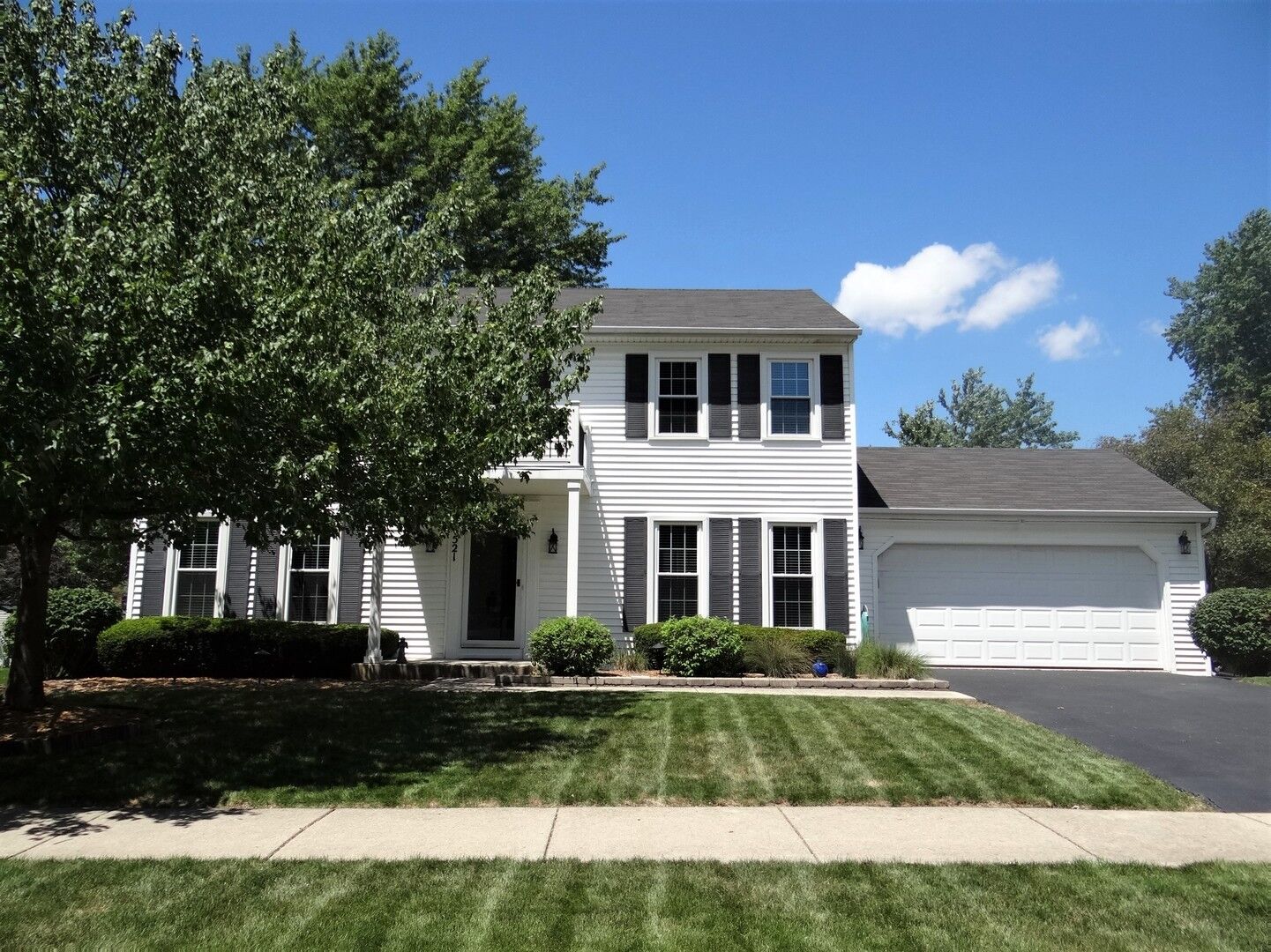 Property Photo:  1521 Marquette Avenue  IL 60565 