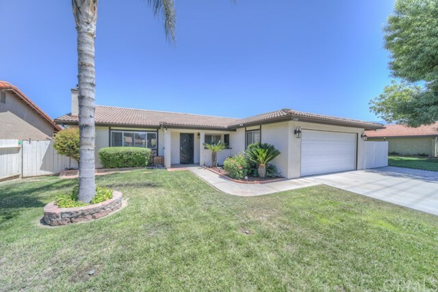 Property Photo:  41840 Mayberry Avenue  CA 92544 