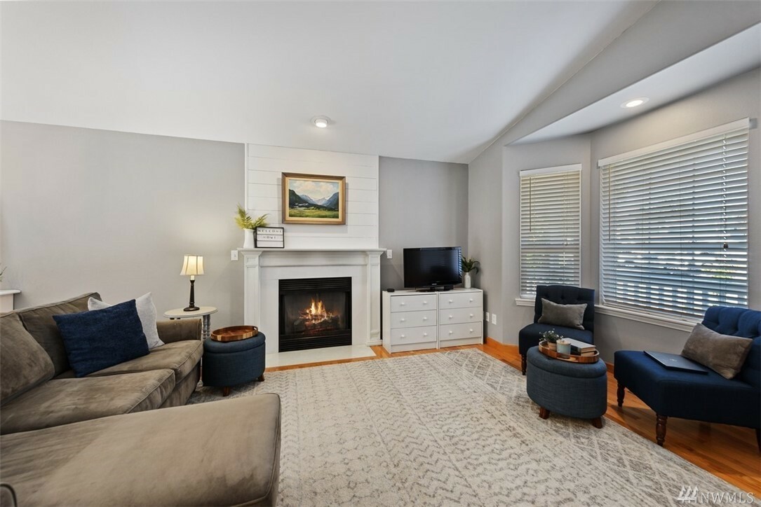 Property Photo: 17264 Willow Lane SE WA 98272
