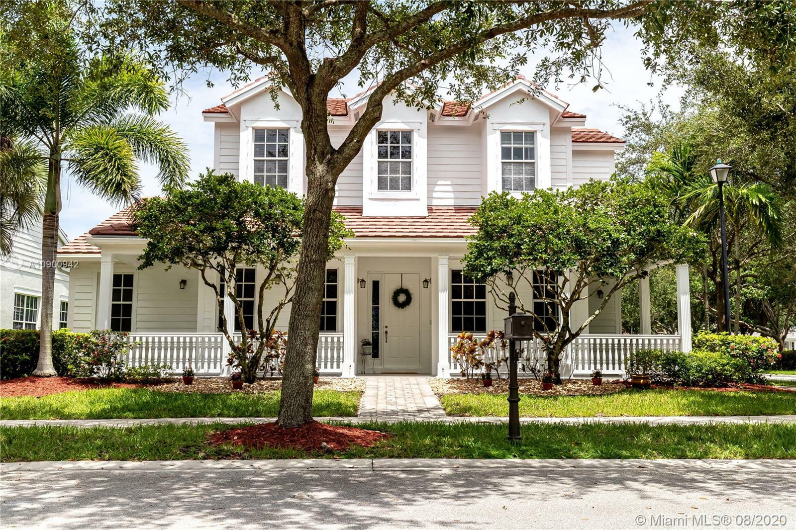 Property Photo:  4720 W Lakeside Cir W  FL 33314 