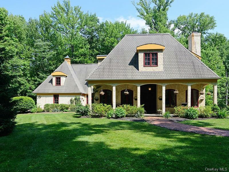 Property Photo:  129 Washington Spring Road  NY 10964 