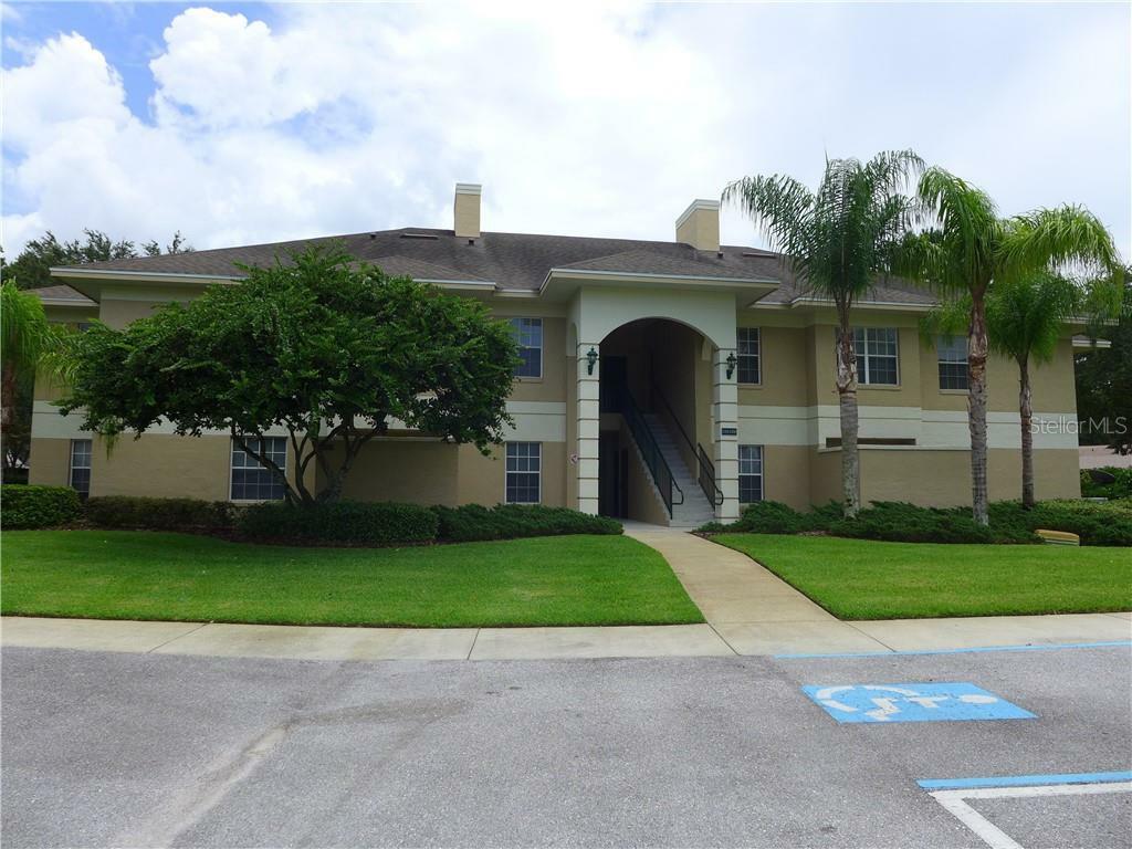 Property Photo:  1303 Eagle Pond Drive 1303  FL 33884 