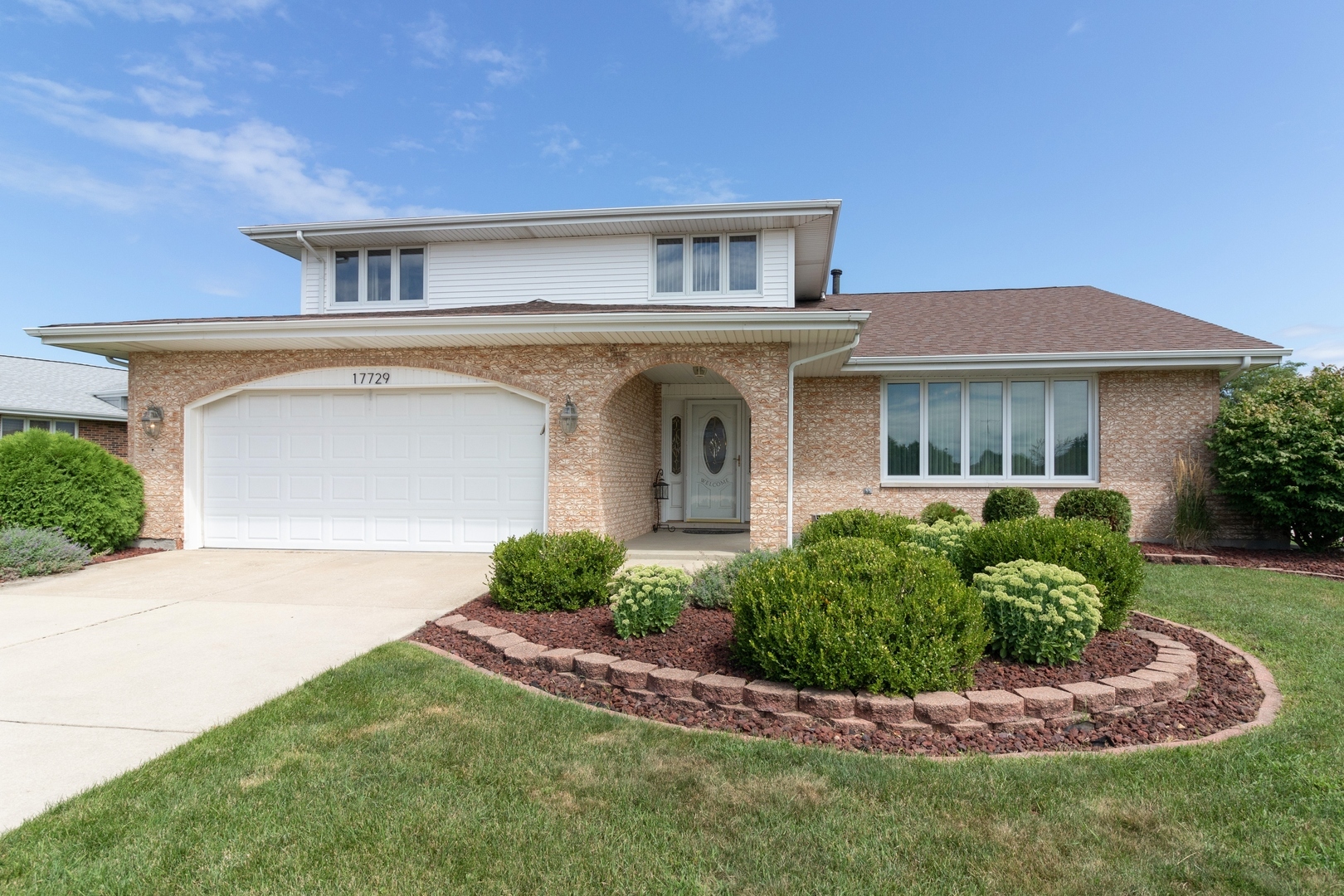 Property Photo:  17729 Rosewood Lane  IL 60487 