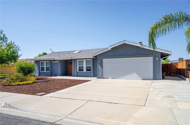 Property Photo:  41408 Thornton Avenue  CA 92544 