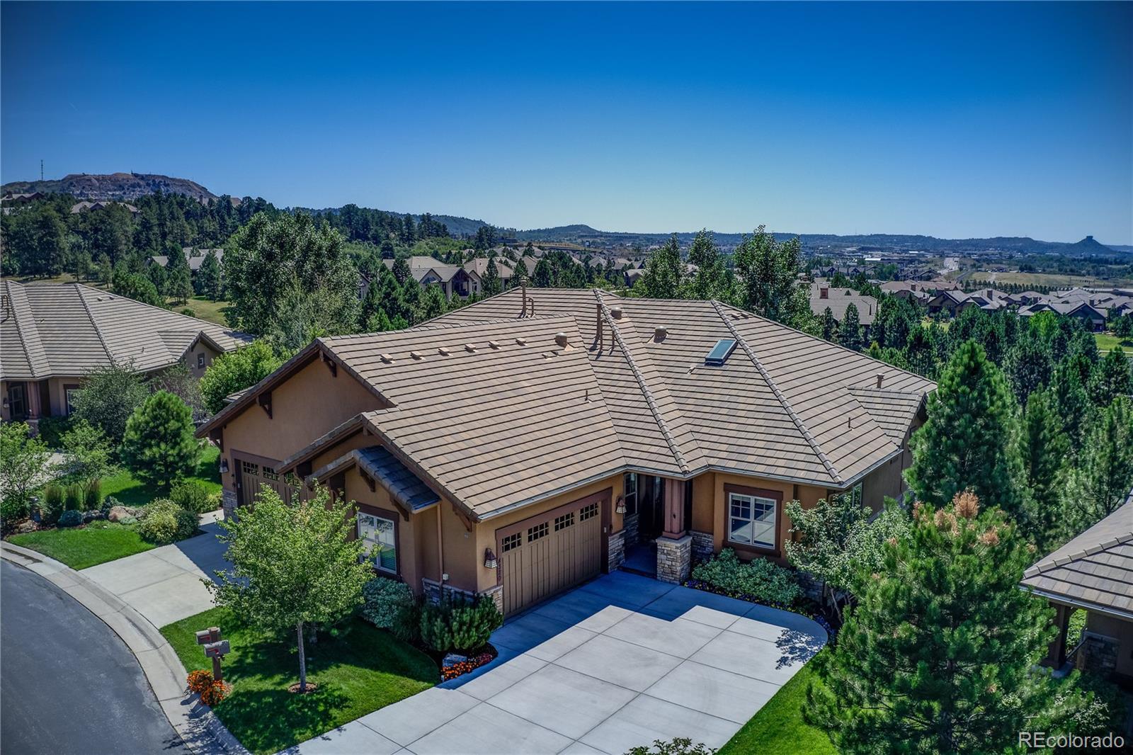 Property Photo: 4320 Chateau Ridge Road CO 80108