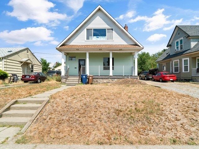 Property Photo: 23 E Bridgeport Ave WA 99207-1908