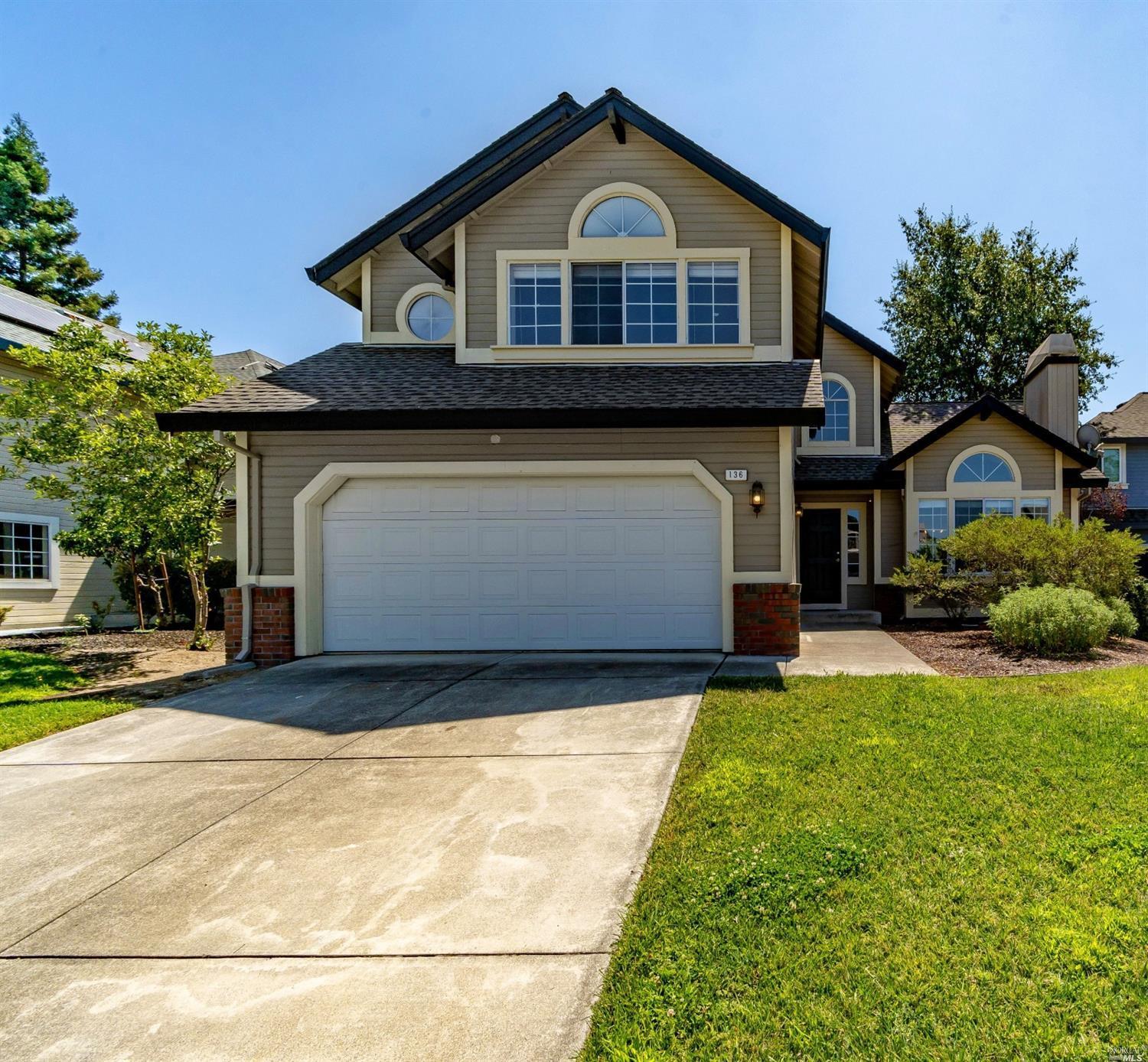 Property Photo:  136 Creek Way  CA 95403 
