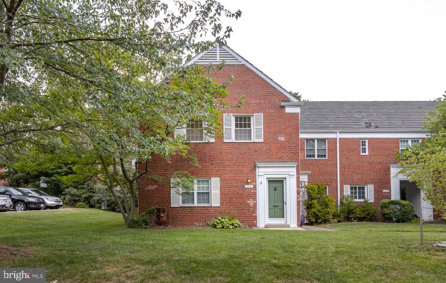 Property Photo:  3412 S Gunston Road  VA 22302 