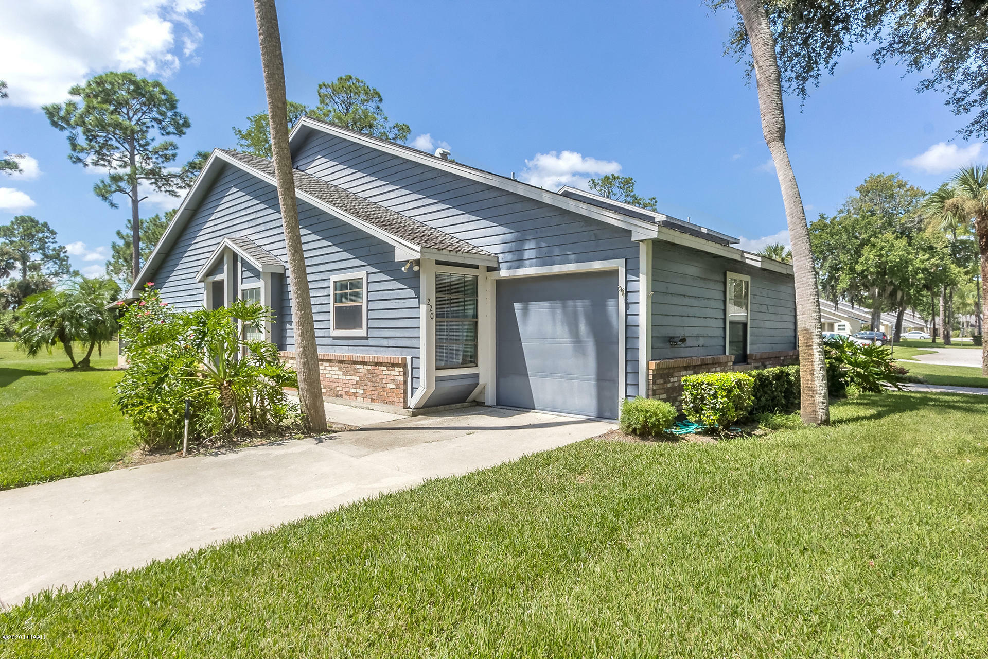 Property Photo:  220 Bob White Court  FL 32119 