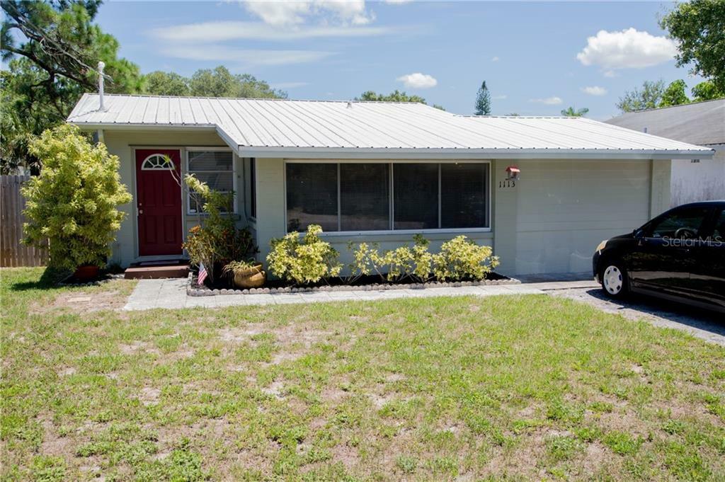 Property Photo: 1113 39th Street W FL 34205