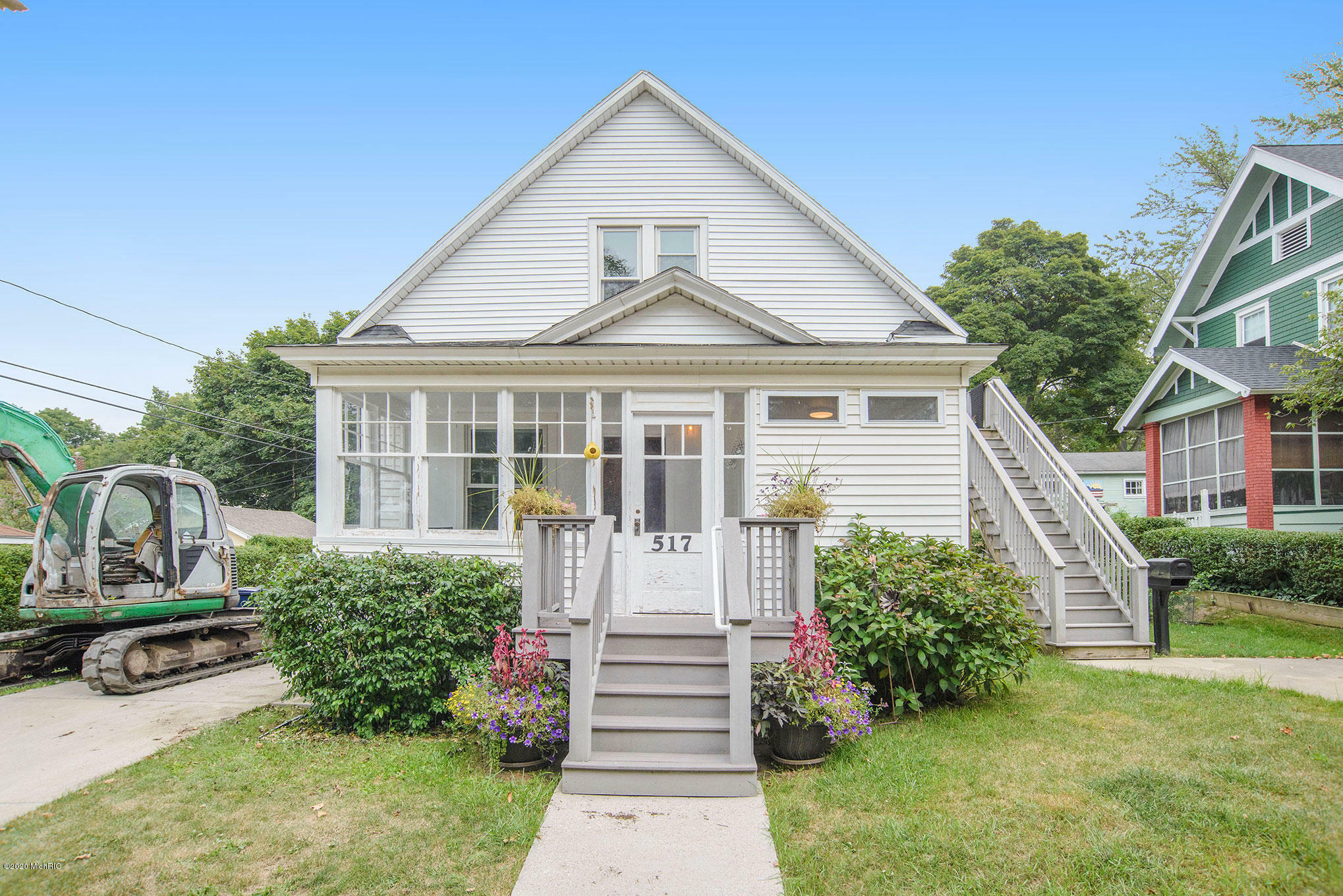 Property Photo:  517 College Avenue  MI 49423 