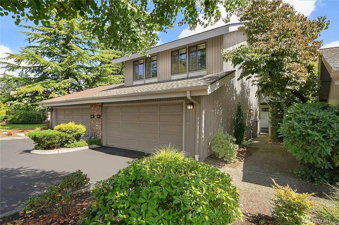 174 142nd Place NE  Bellevue WA 98007 photo