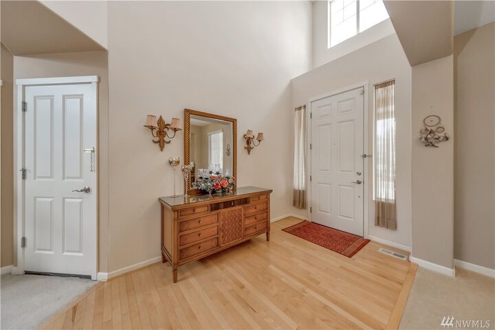 Property Photo:  6727  Marshall Avenue SE  WA 98092 