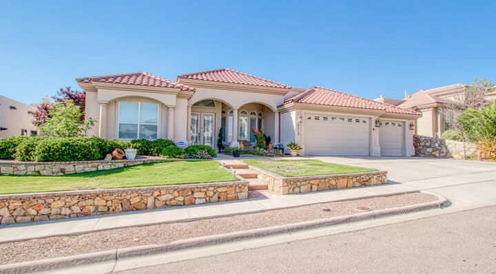 6313 Franklin Vista Drive  El Paso TX 79912 photo