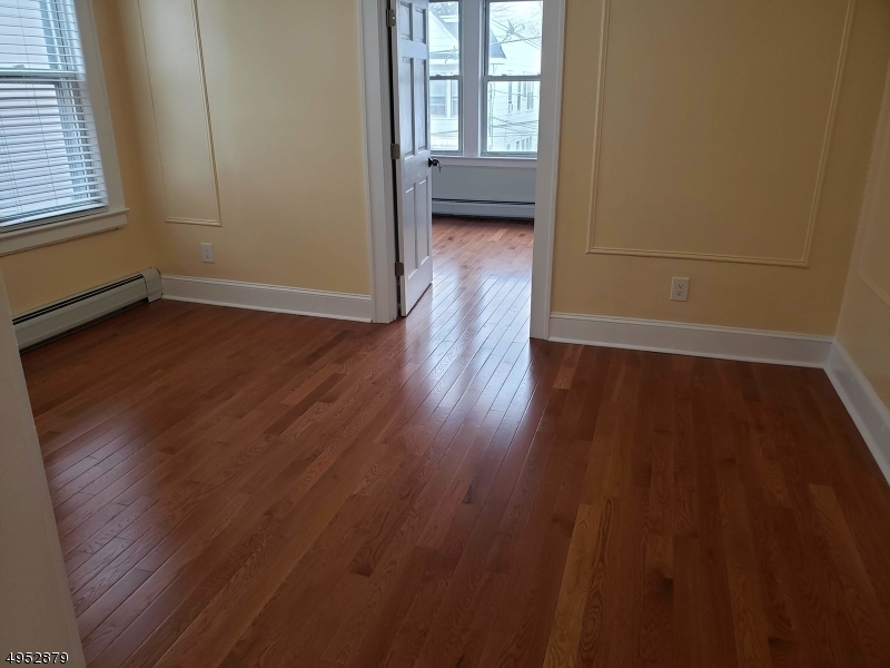 Property Photo:  17 Nelson Pl 2 R  NJ 07040 