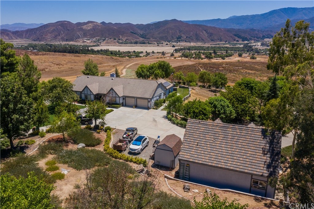 Property Photo:  35790 W Linda Rosea Road  CA 92592 