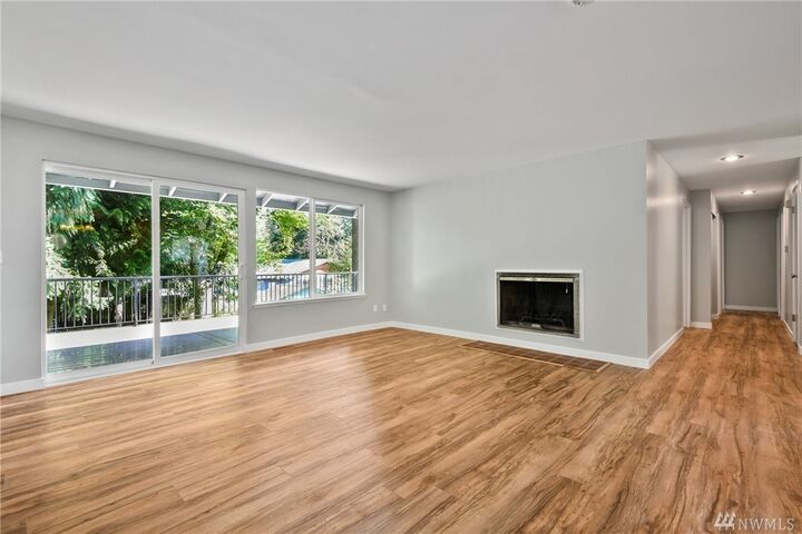 Property Photo: 12034 NE 67th Street WA 98033