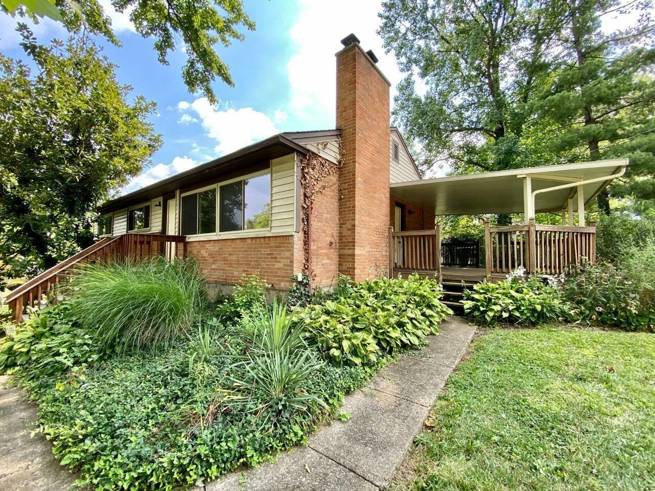 Property Photo: 8710 Mockingbird Ln OH 45231