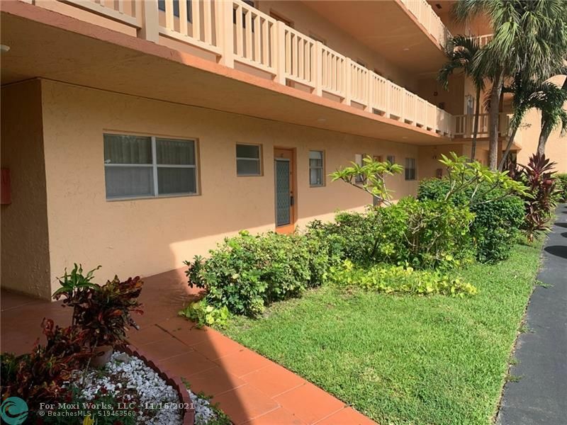 Property Photo:  8380 Lagos De Campo Blvd 107  FL 33321 