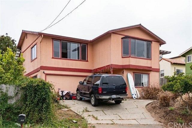 Property Photo:  383 Henrietta Avenue  CA 93402 