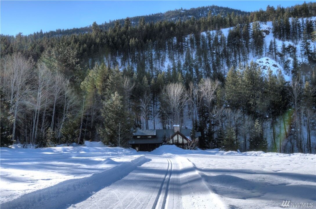 Property Photo:  45 Timberline Lane  WA 98862 