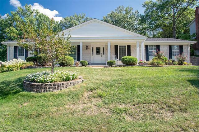 3550 Crowndun Drive  St Louis  63129 photo