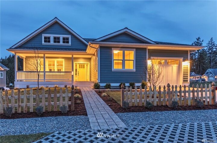 Property Photo:  324  Anchor Lane  WA 98365 