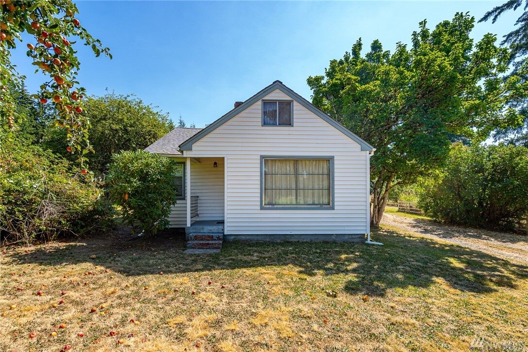 Property Photo:  1458  Rush Road  WA 98532 