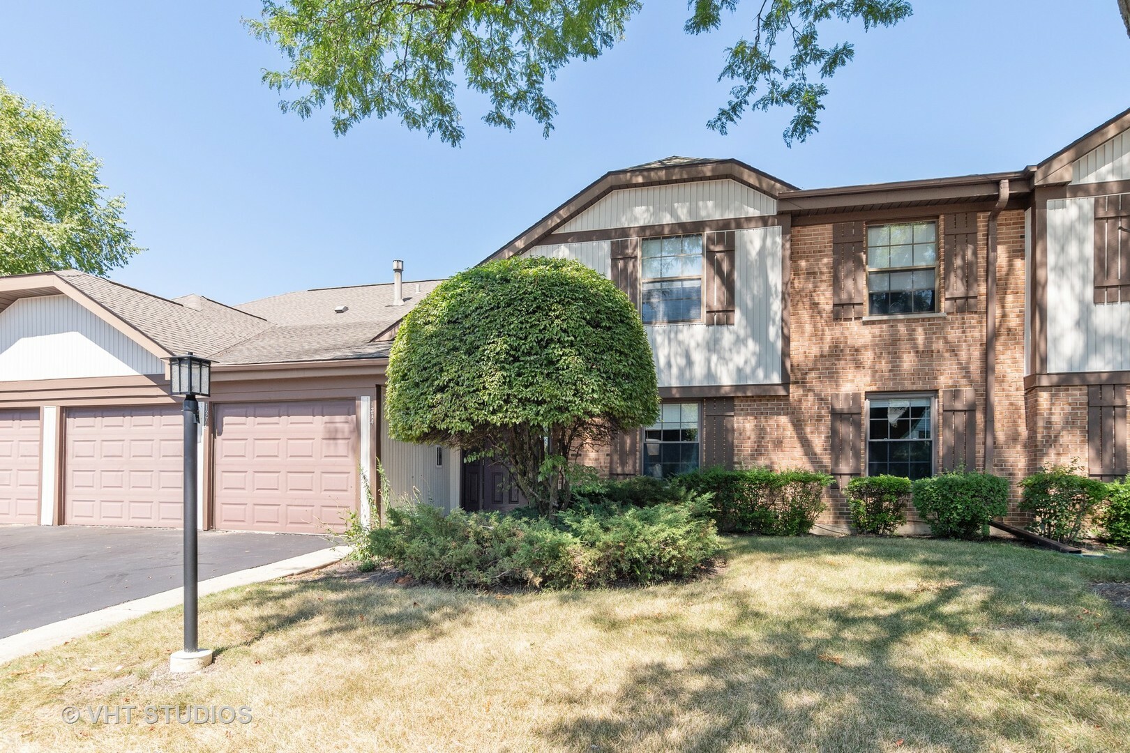 Property Photo: 1374 7 Pines Road B1 IL 60193