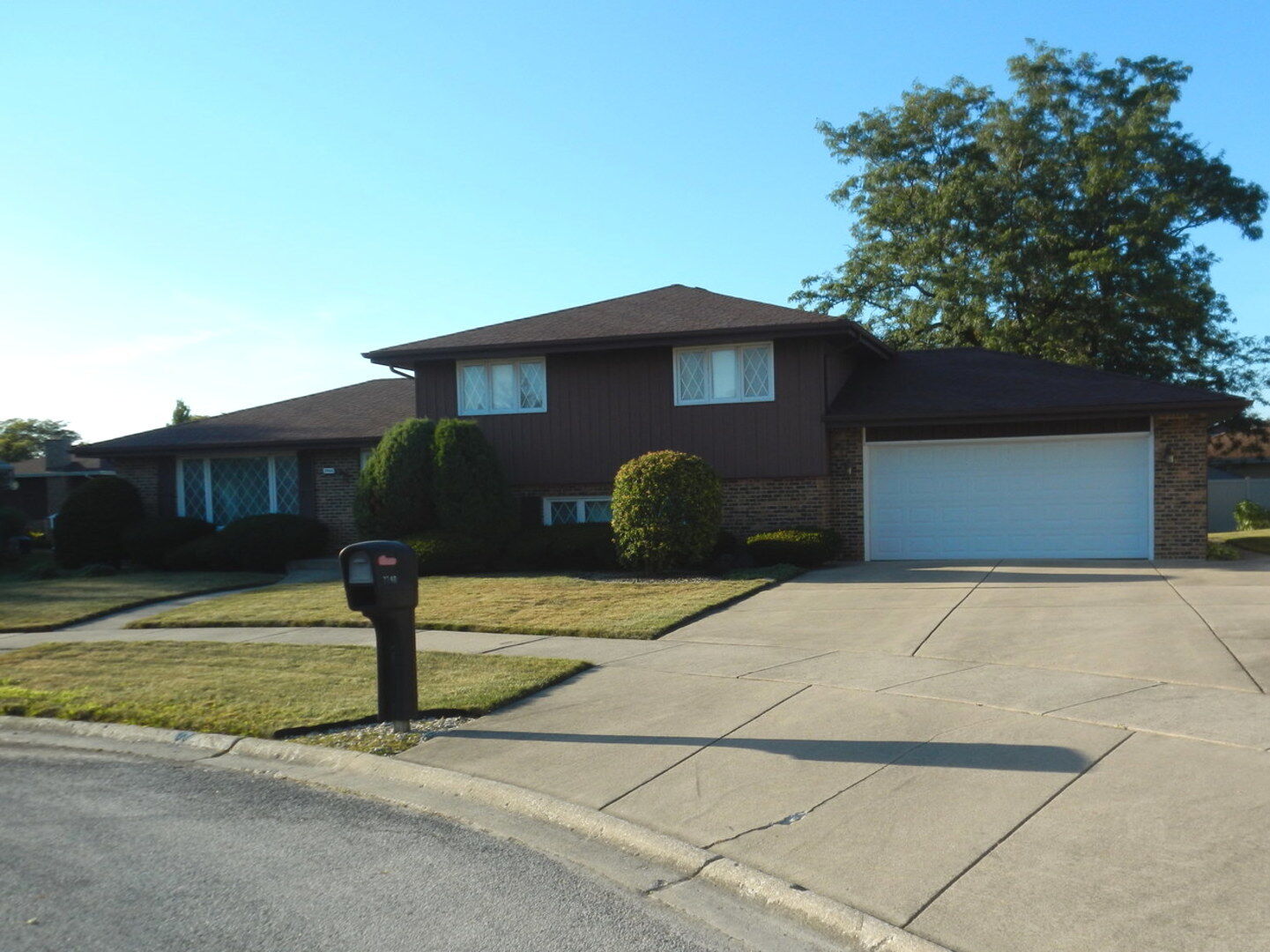 Property Photo:  7748 Sequoia Court  IL 60462 