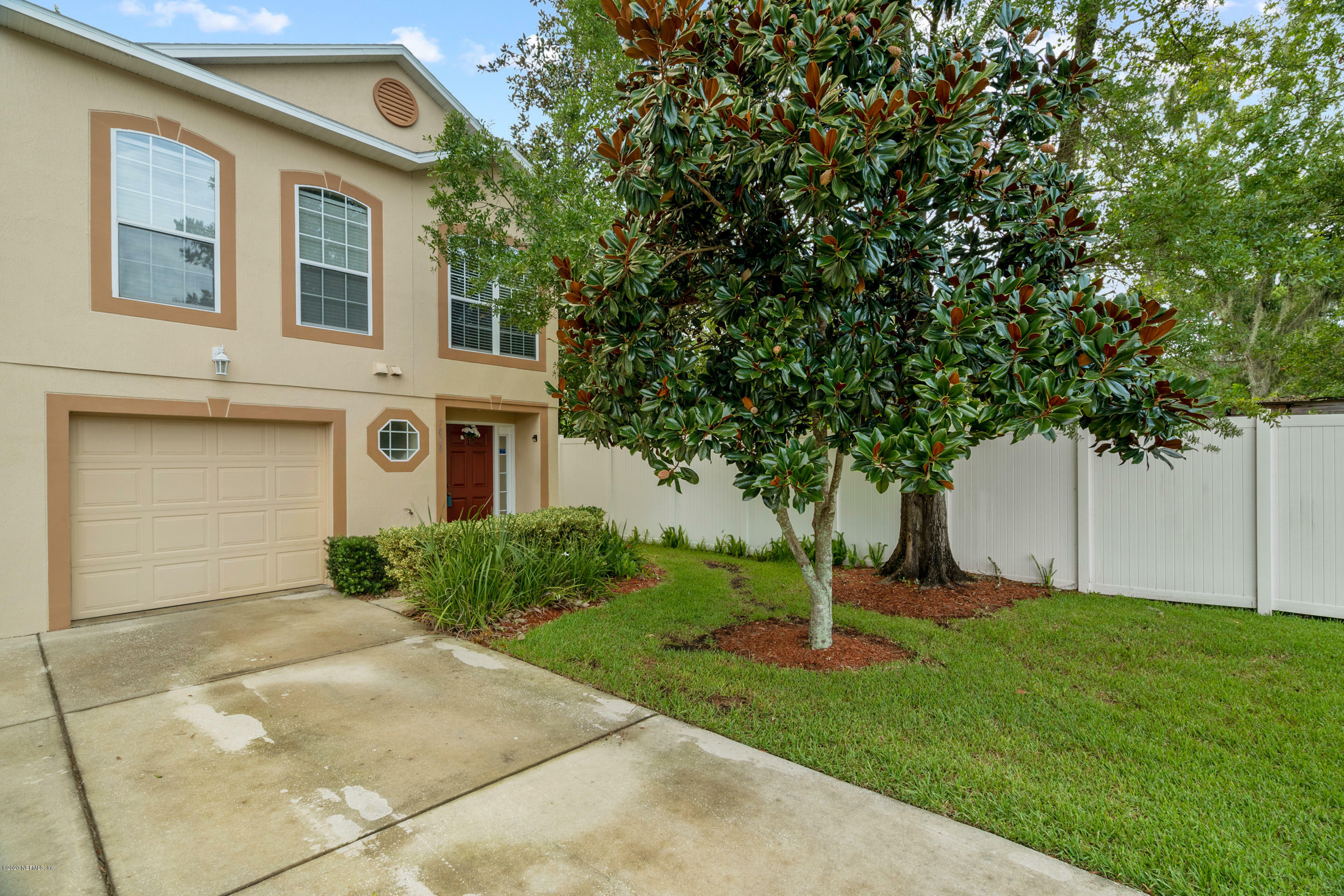 Property Photo:  7020 St Ives Court  FL 32244 