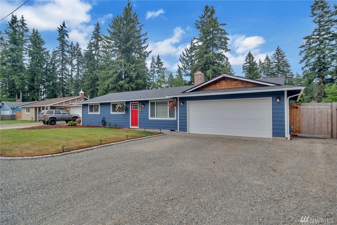 Property Photo:  28914  190th Avenue SE  WA 98042 