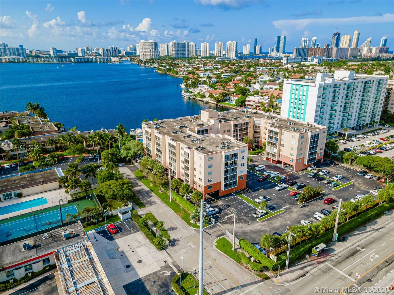 Property Photo:  2821 N Miami Beach Blvd 3E  FL 33160 