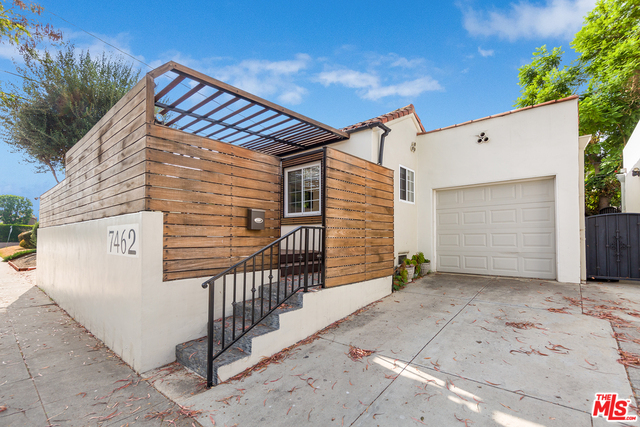 Property Photo:  7462 Waring Ave  CA 90046 